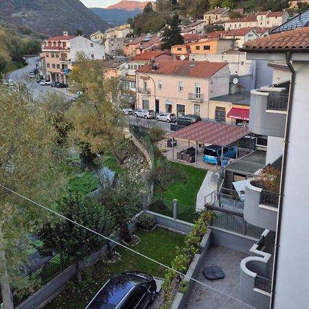 Zia Peppa Apartment Castel Di Sangro Exterior photo